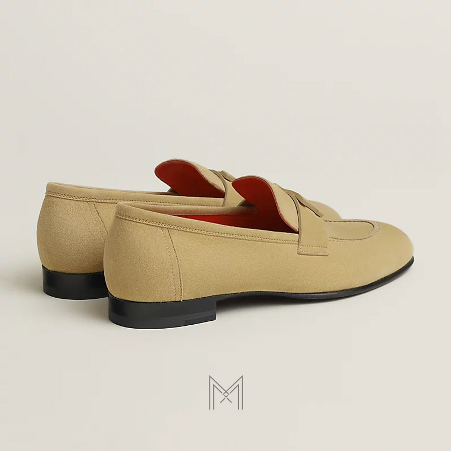 Giày loafer nữ Hermes chính hãng màu be đậm da lộn MHGH057 2026 Giày loafer nữ Hermes chính hãng màu be đậm da lộn MHGH057 2026
