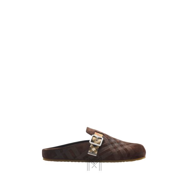 Sục Burberry màu nâu da lộn khóa bạc authentic MHGB013