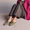 Giày sục Hermes chính hãng màu nâu taupe khoá bạc MHGH077 2026