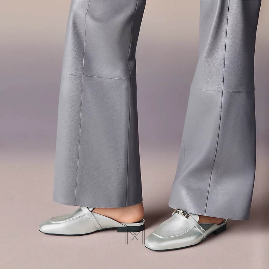 Giày sục Hermes Oz chính hãng màu bạc MHGH073 2026 Giày sục Hermes Oz chính hãng màu bạc MHGH073 2026