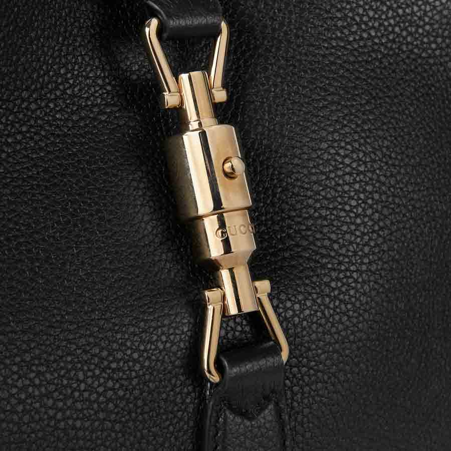 Túi đeo vai Gucci Jackie 1961 màu đen da sần authentic MHTG159 2026 Túi đeo vai Gucci Jackie 1961 màu đen da sần authentic MHTG159 2026