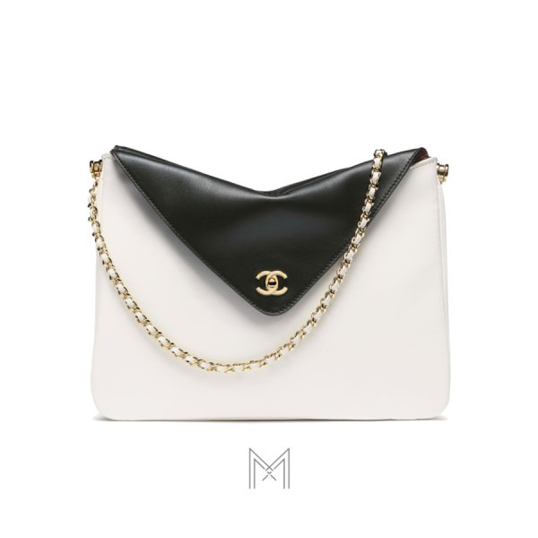 Túi xách Chanel Hobo Xuân Hè màu trắng nắp đen chính hãng MCN54