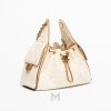 Túi xách đeo vai Chanel màu trắng kem Xuân Hè authentic MCN32 2026