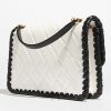 Túi Chanel nắp gập màu trắng viền đen Pre-Collection Xuân Hè MCN47 2026 Túi Chanel nắp gập màu trắng viền đen Pre-Collection Xuân Hè MCN47 2026