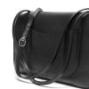 Túi xách đeo chéo Chanel nắp gập màu đen da bê chính hãng MCN62 2026 Túi xách đeo chéo Chanel nắp gập màu đen da bê chính hãng MCN62 2026