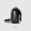 Túi xách đeo chéo Gucci Marmont màu đen dây xích vàng authentic MHTG109 2026 Túi xách đeo chéo Gucci Marmont màu đen dây xích vàng authentic MHTG109 2026