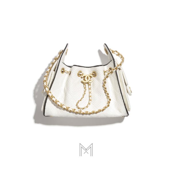 Túi xách Chanel 25 màu trắng Pre-Collection Xuân Hè MCN25
