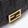 Túi xách Fendi Baguette da màu đen dập nổi hoạ tiết FF MHH065 2026