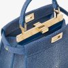 Túi xách đeo chéo Fendi Peekaboo ISeeU Petite Light indigo stingray màu xanh MHH115 2026