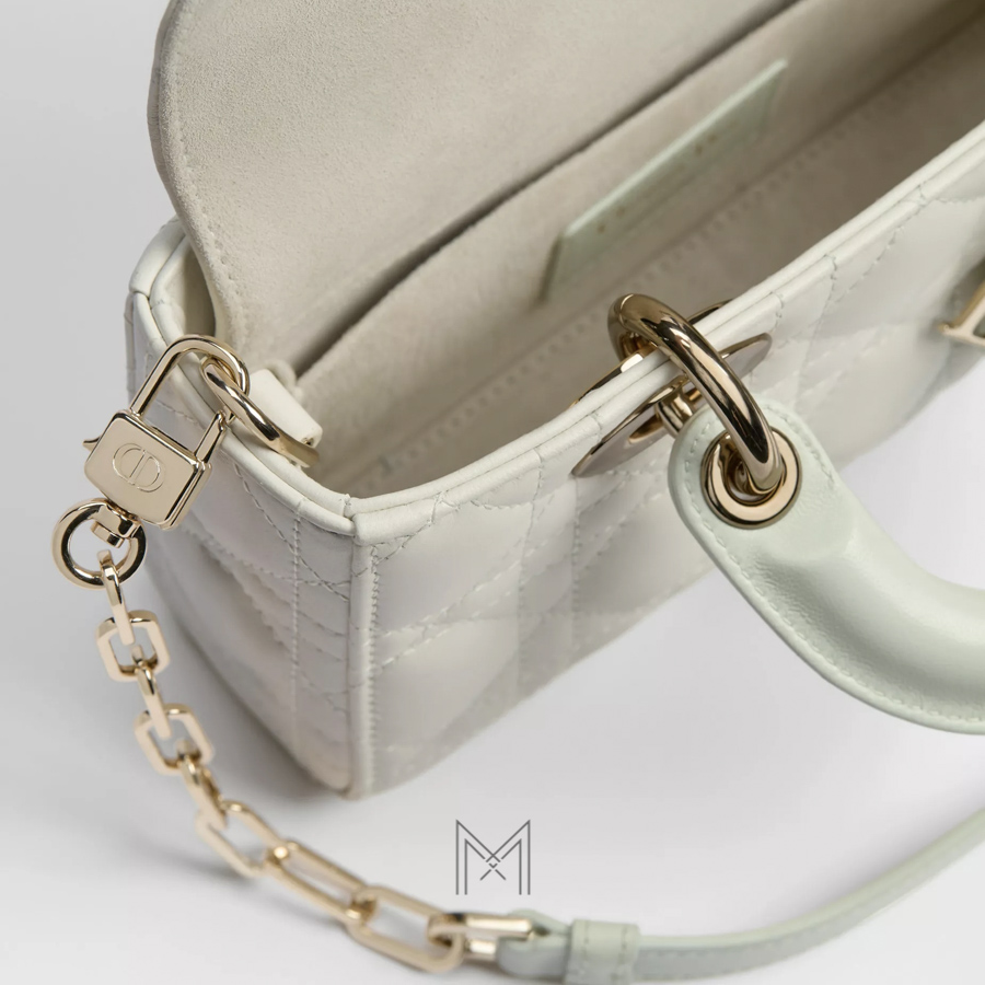 Túi Xách Đeo Chéo Mini Lady D-Joy Bag Two-Tone Latte and Soupir Green Cannage Lambskin JTT281 2026 Túi Xách Đeo Chéo Mini Lady D-Joy Bag Two-Tone Latte and Soupir Green Cannage Lambskin JTT281 2026