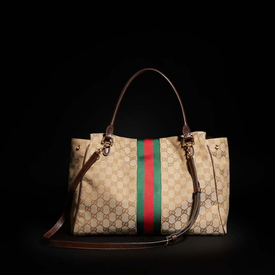 Túi xách Gucci Paparazzo họa tiết khóa vàng chính hãng MHTG146 2026 Túi xách Gucci Paparazzo họa tiết khóa vàng chính hãng MHTG146 2026