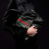 Túi xách Gucci Paparazzo màu đen khóa vàng chính hãng MHTG145 2026 Túi xách Gucci Paparazzo màu đen khóa vàng chính hãng MHTG145 2026