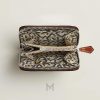 Ví ngắn Hermes màu nâu da Evercolor & Barenia calfskin MVH06 2026