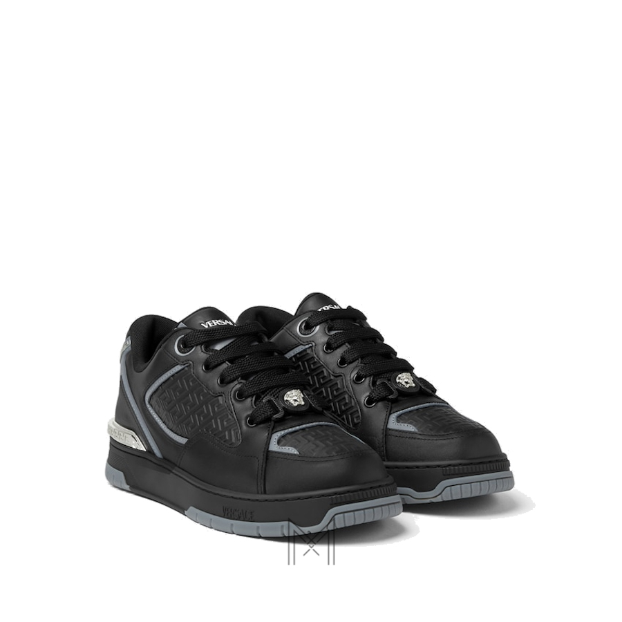 Giày thể thao Versace Biggie Basket màu đen hàng hiệu MGV081 2026 Giày thể thao Versace Biggie Basket màu đen hàng hiệu MGV081 2026