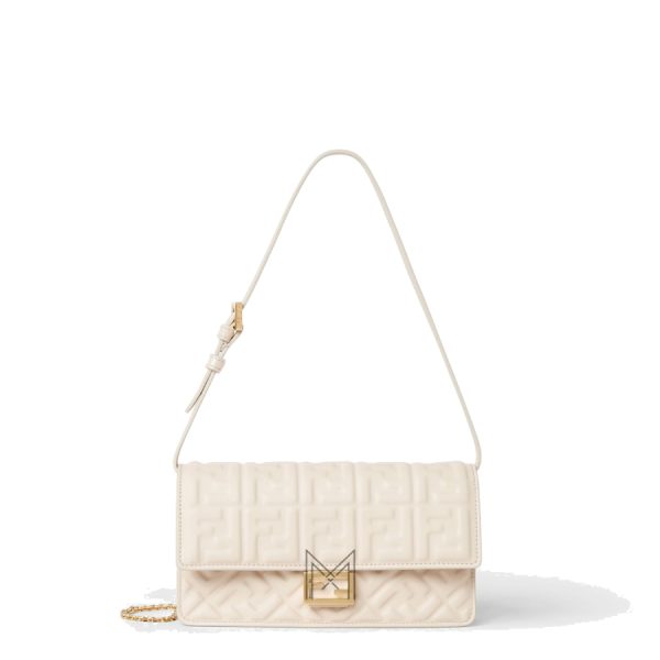 Túi đeo chéo Fendi Baguette da nappa trắng kem hoạ tiết FF dập nổi MHH009