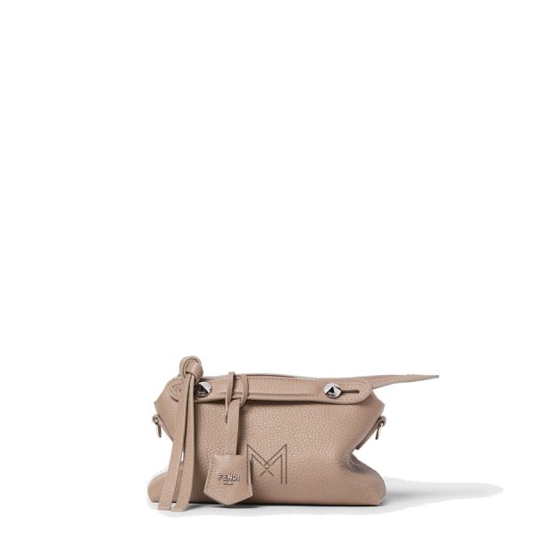 Túi xách Fendi By The Way Soft màu be da sần MHH018