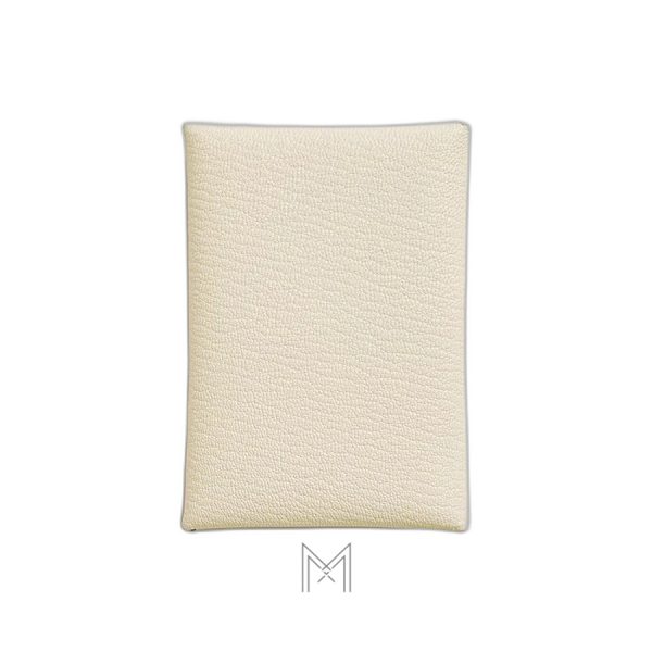 Ví ngắn Hermes Calvi Duo Compact đựng thẻ màu trắng kem MVH70